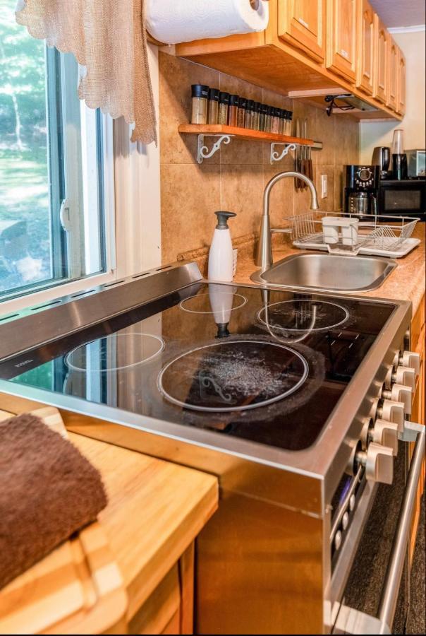 Pocono Cabin With Private Pool At Shawnee Mtn イースト・ストラウズバーグ エクステリア 写真