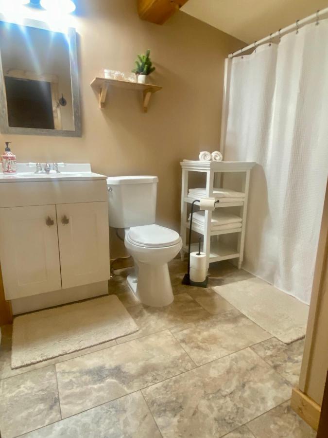 Pocono Cabin With Private Pool At Shawnee Mtn イースト・ストラウズバーグ エクステリア 写真